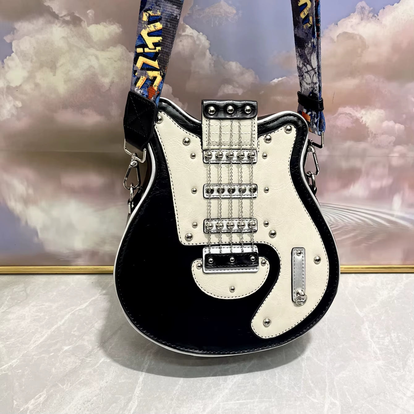 Guitar Style Leather Purse