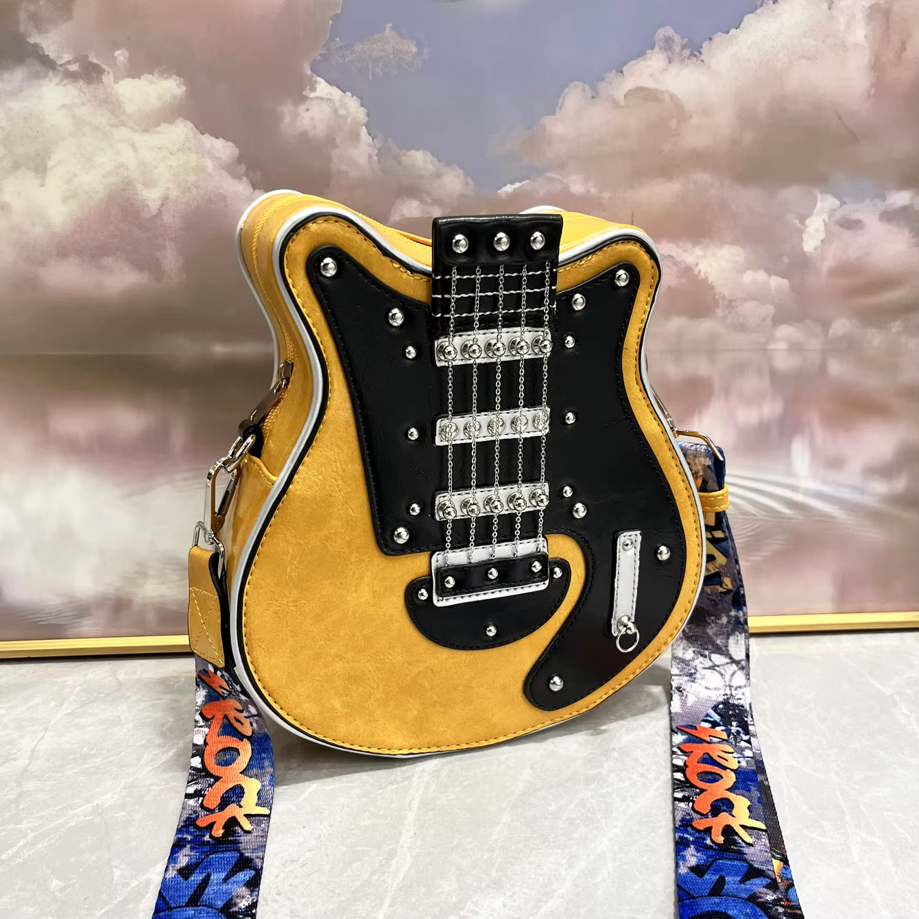 Guitar Style Leather Purse